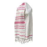 Rebozo Fino Artesanal Mexicano, Blanco con diferentes colores bordados. Hechos en Telar