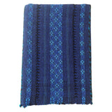 Rebozo Fino Artesanal Mexicano, Azul marino con diferentes colores bordados. Hechos en Telar