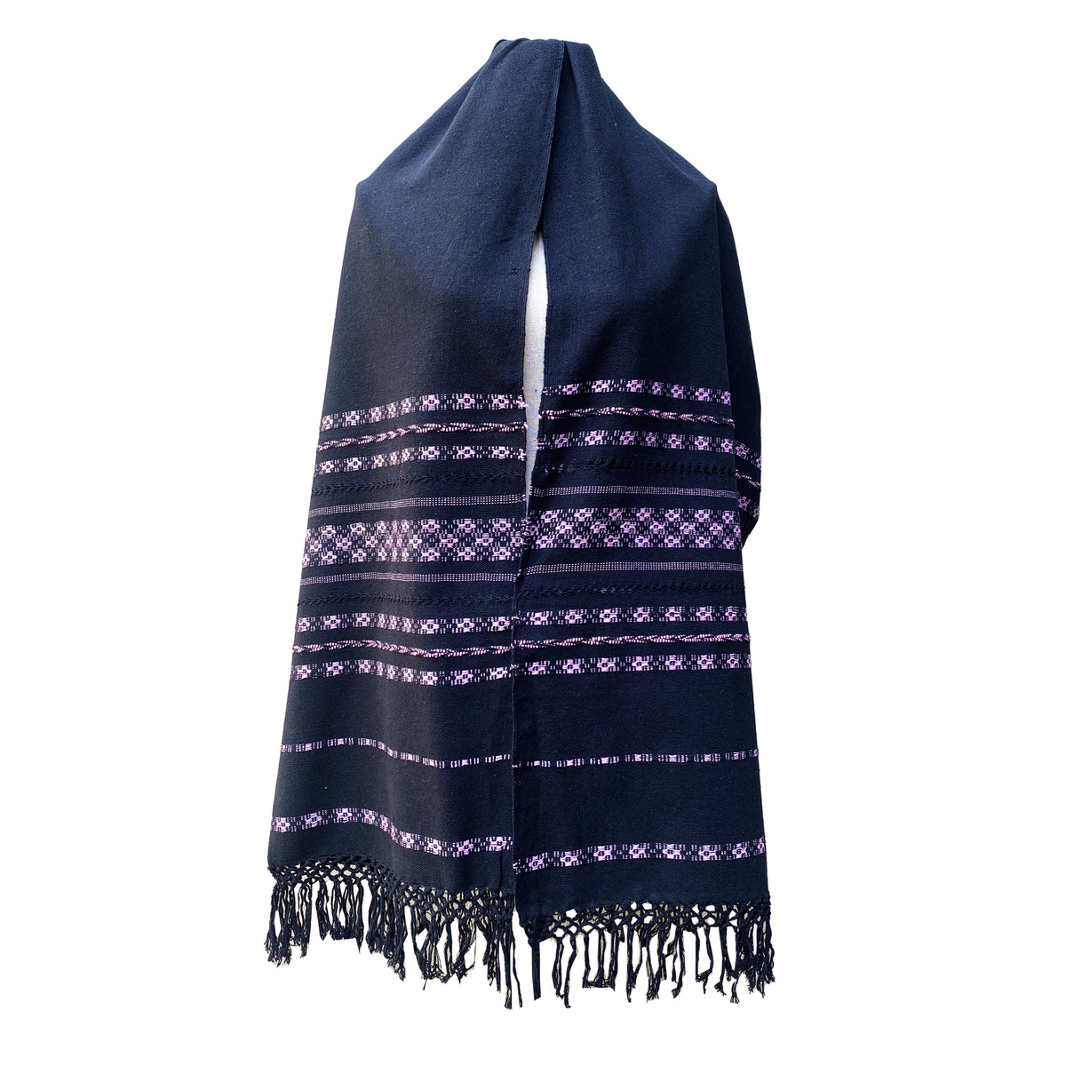 Rebozo Fino Artesanal Mexicano, Negro con diferentes colores bordados. Hechos en Telar